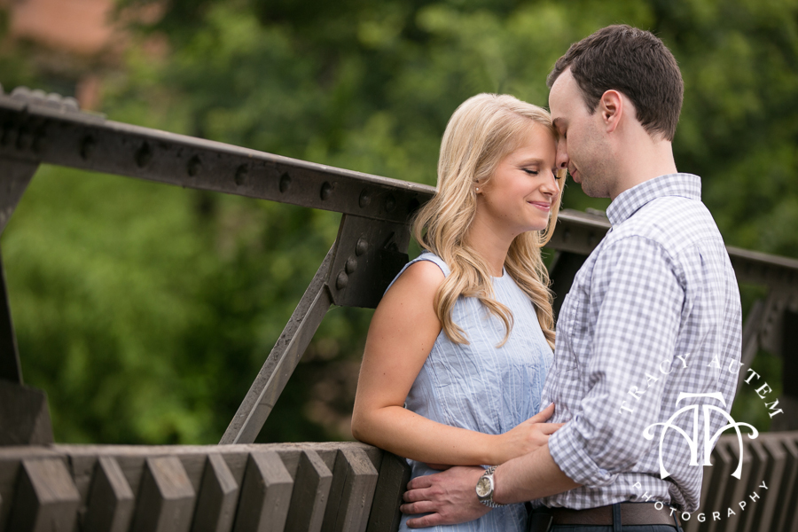dallas-highland-park-engagement-session-photos-garden-water-spring-engaged-tracy-autem-photogrpahy-meredith-michael-19