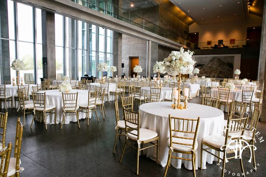 Modern Art Museum Fort Worth Wedding Reception Photo