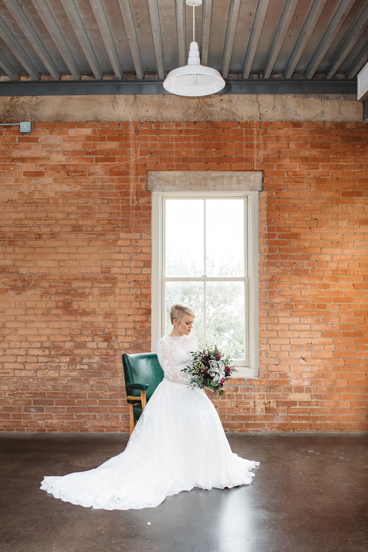 East Dallas Wedding Planner: A Stylish Soiree | Lyndsey + Andrew 